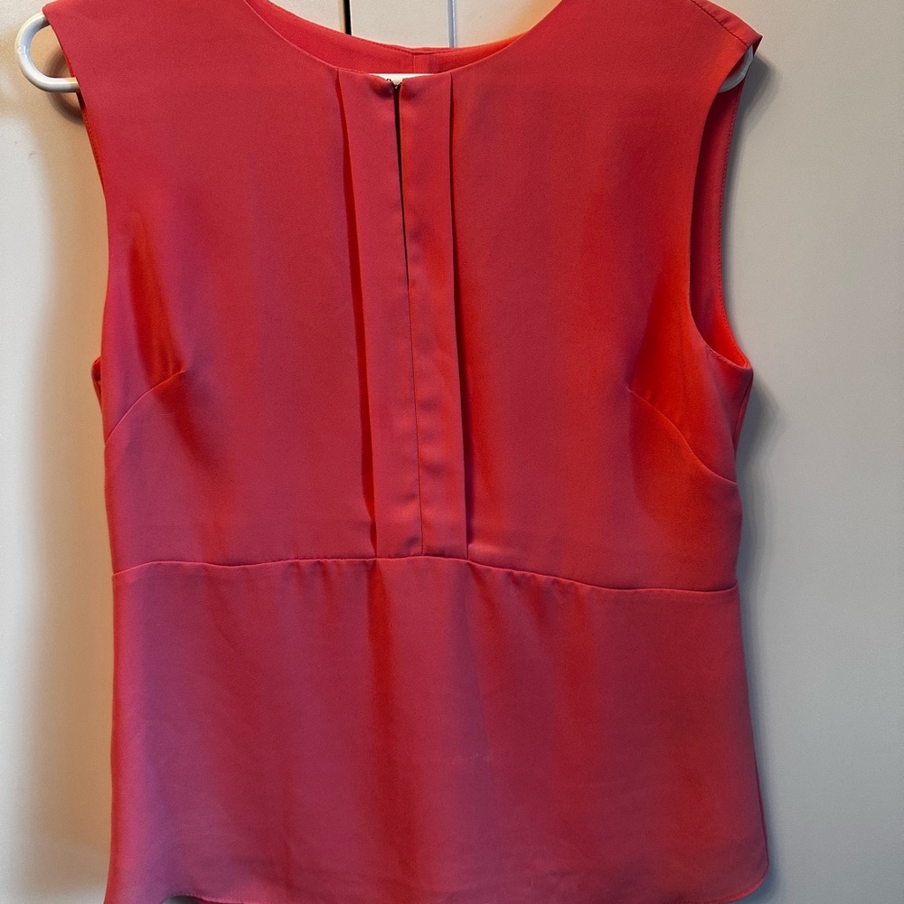 RW&CO. Vibrant Red Sleeveless Blouse